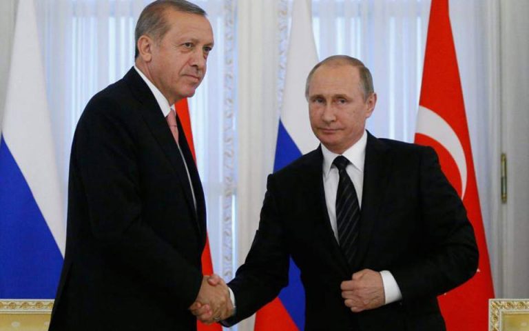 Τηλεφωνική επικοινωνία Πούτιν – Ερντογάν στον απόηχο των αμερικανικών κυρώσεων