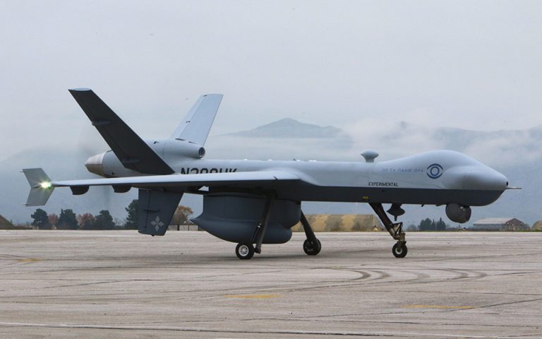Πρώτη επίδειξη του αμερικανικού UAV MQ-9Α στη Λάρισα (φωτογραφίες)
