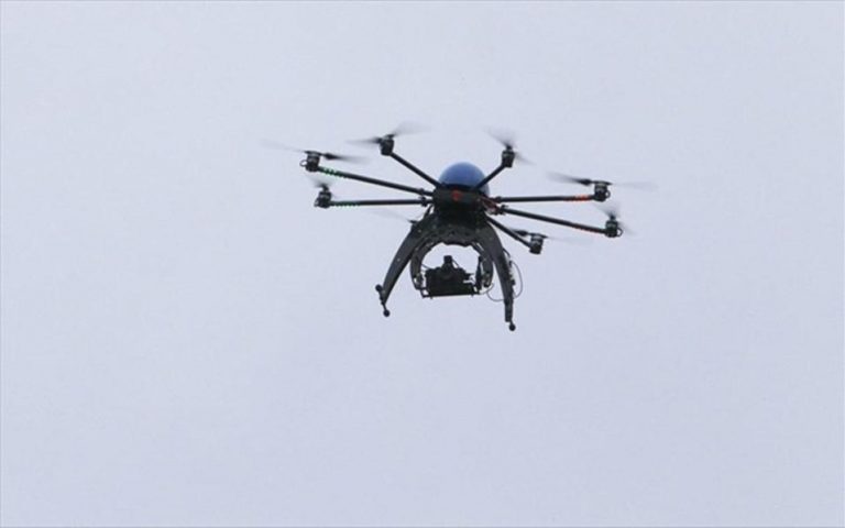 Drone της EΛ.ΑΣ… κατέπεσε στα Εξάρχεια