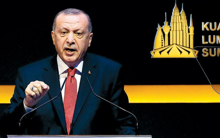 Ζητεί στήριξη για «ασφαλή ζώνη» ο Ερντογάν