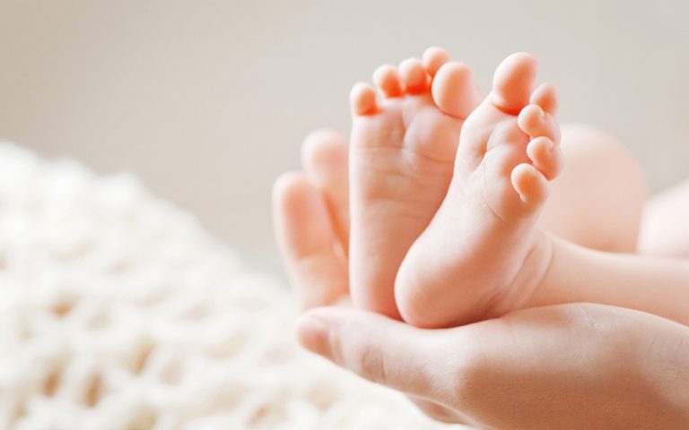 Μεγαλύτερος ο κίνδυνος καρκίνου για τα παιδιά που γεννιούνται με εξωσωματική από κατεψυγμένα ωάρια