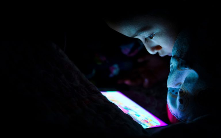 Πρώτη έγνοια των γονέων ο εθισμός των παιδιών από το διαδίκτυο