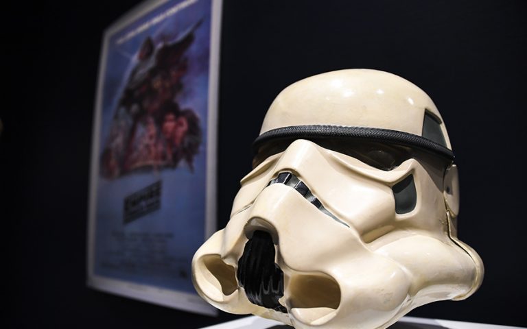 Star Wars: Σε εξέλιξη διαδικτυακή δημοπρασία με αυθεντικό κράνος Stormtrooper