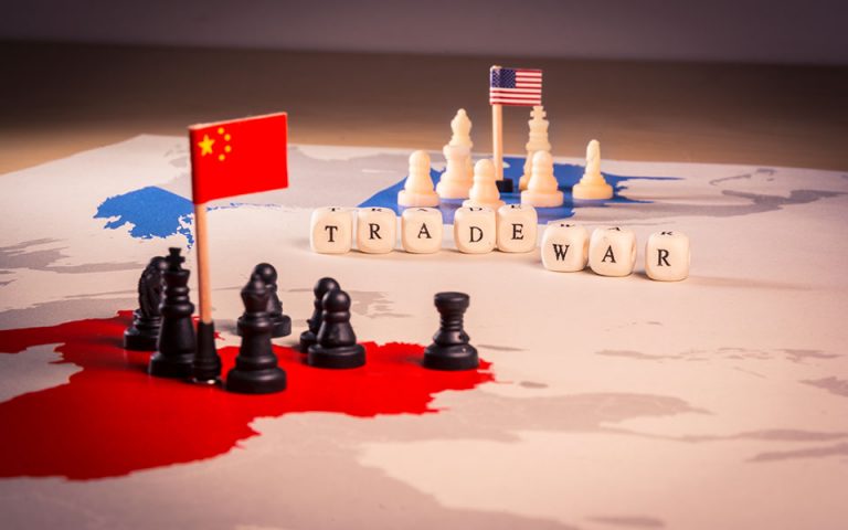 Πτώση 23% των κινεζικών εξαγωγών προς τις ΗΠΑ