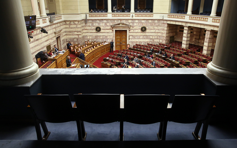 Βουλή-προϋπολογισμός: Το μήνυμα Γεραπετρίτη,  η «αμετροέπεια» και το πολιτικό σύστημα