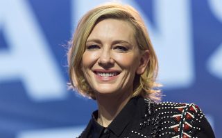 Australian actress and goodwill ambassador for UNHCR Cate Blanchett poses for the photographs during the UNHCR's Nansen Refugee Award in Geneva, Switzerland, October 1, 2018. Cyril Zingaro/Pool via REUTERS - RC14EA0C2100