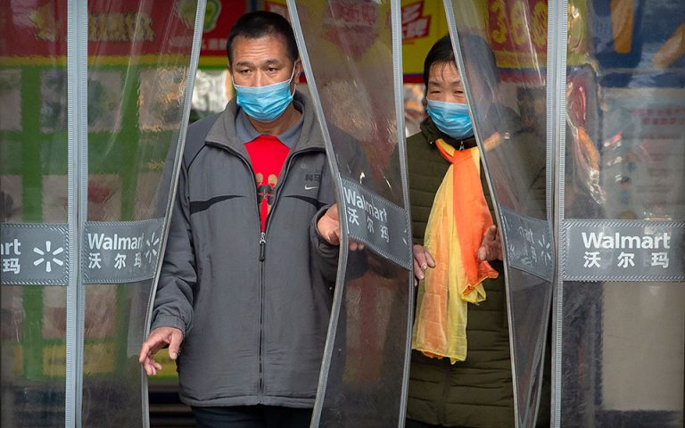 Σε διεθνή «καραντίνα» τίθεται η Κίνα λόγω κορωνοϊού – Αντιδρά το Πεκίνο