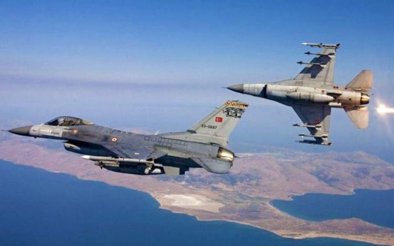 Υπερπτήσεις τουρκικών F-16 πάνω από πέντε ελληνικά νησιά