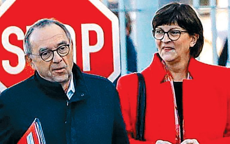 Το SPD ψηφίζει μόνο Μέρκελ στην καγκελαρία