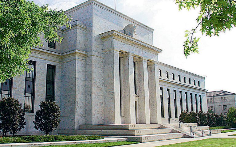 Την έκδοση ψηφιακού νομίσματος εξετάζει η Fed
