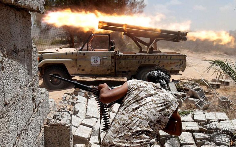 Ε.Ε.:Εξετάζεται η επανενεργοποίηση της επιχείρησης «Σοφία» για να επιτηρηθεί το εμπάργκο όπλων στη Λιβύη