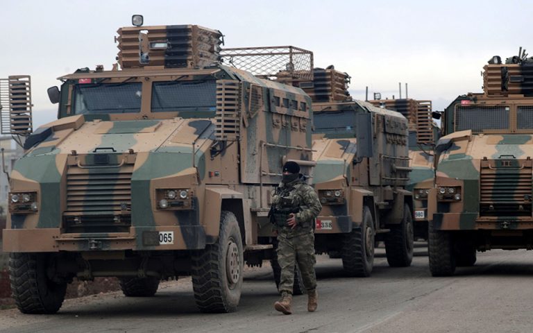 Τούρκοι στρατιώτες νεκροί σε βομβαρδισμούς στη Συρία – Εκτακτη σύσκεψη υπό τον Ερντογάν