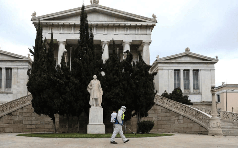 Στους 89 οι θάνατοι από κορωνοϊό στην Ελλάδα