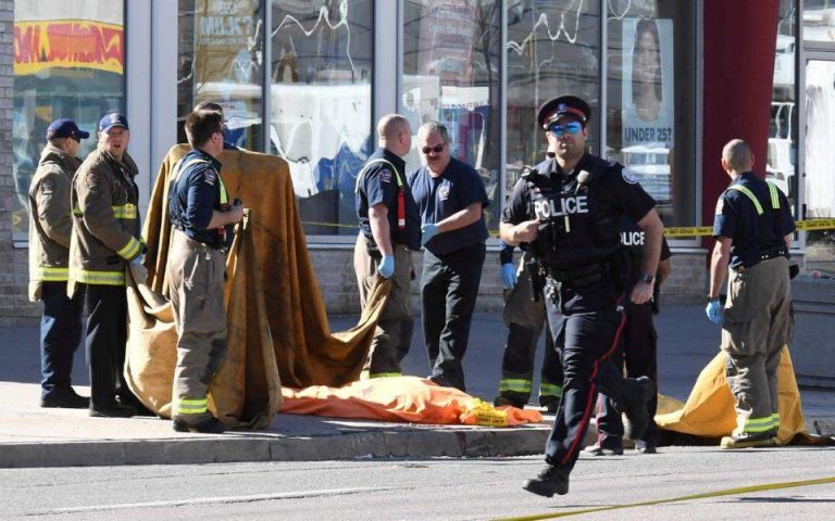 Καναδάς: Στους 23 οι νεκροί από το μακελειό του Σαββατοκύριακου