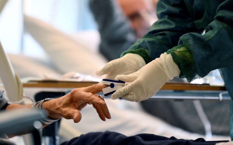 Ιταλία: Εβδομήντα τρεις οι γιατροί που έχασαν την ζωή τους από τον ιό