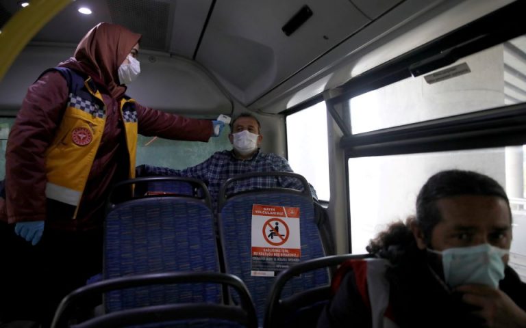 Τουρκία: Στους 1.101 οι θάνατοι από τον ιό – Πάνω από 52.000 τα κρούσματα