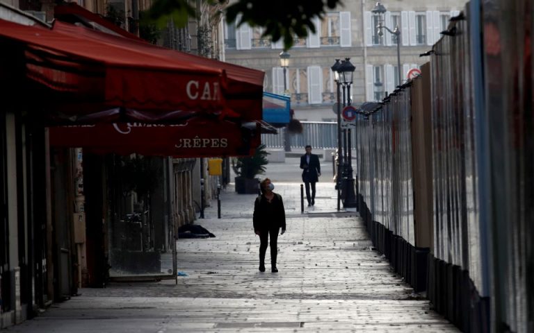 Γαλλία: Μόλις ογδόντα οι θάνατοι από τον κορωνοϊό μέσα σε 24 ώρες