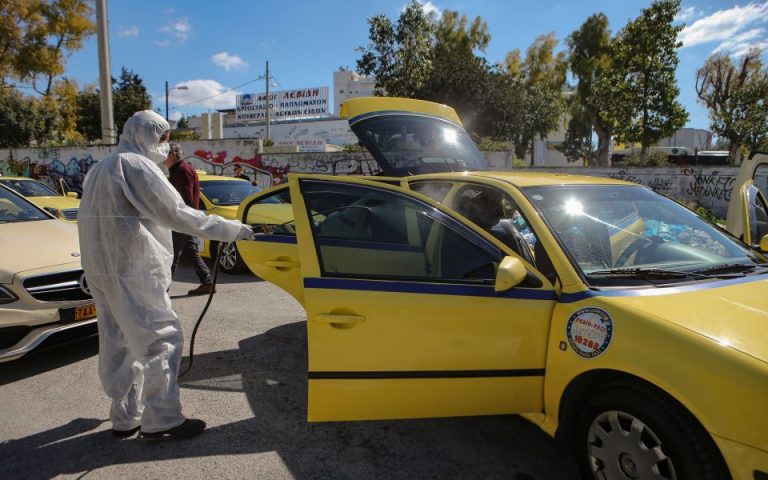 Κώστας Αχ. Καραμανλής: Πιθανόν και σήμερα η ΚΥΑ για δεύτερο επιβάτη στα ταξί