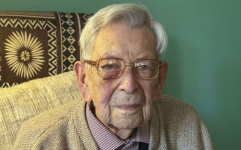 Απεβίωσε σε ηλικία 112 ετών ο γηραιότερος άνδρας στον πλανήτη