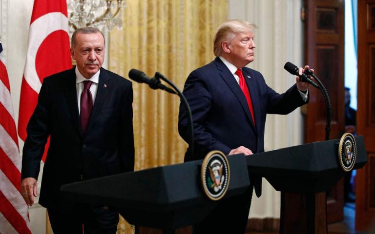 CNN: Ο Ερντογάν τηλεφωνούσε στον Τραμπ τουλάχιστον δύο φορές την εβδομάδα