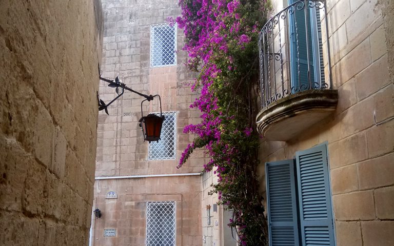 Οι αναγνώστες ταξιδεύουν: Μάλτα