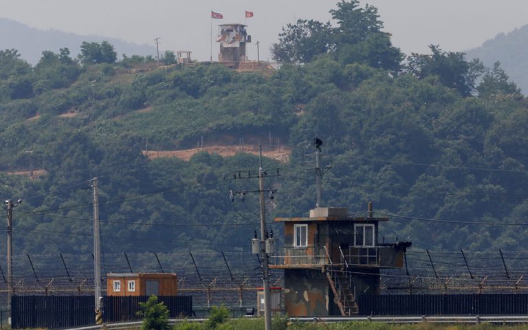 Οξύνει την ένταση η Πιονγιάνγκ: Απειλεί με ενίσχυση στρατιωτικής παρουσίας στα σύνορα με Νότια Κορέα