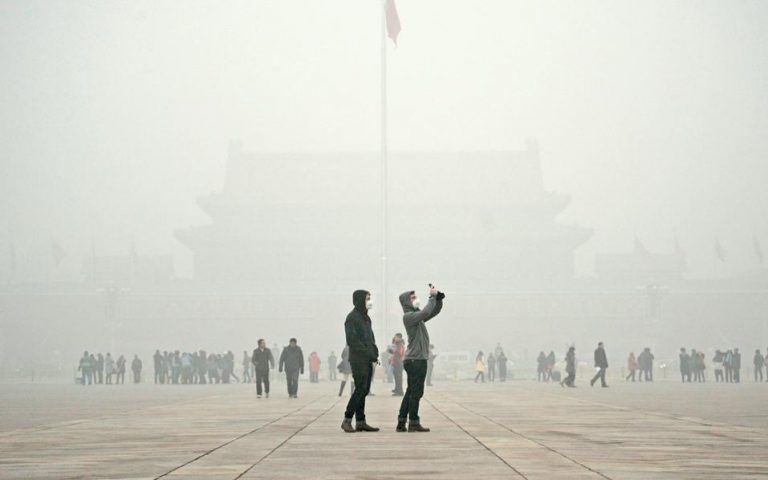 Η ρύπανση έχει ήδη κοστίσει φέτος 49.000 ζωές σε Πεκίνο και Σαγκάη