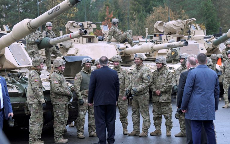 Γερμανικά κρατίδια ζητούν από το αμερικανικό Κογκρέσο να μην αποσύρει τα στρατεύματα των ΗΠΑ