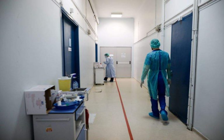 Στους 205 οι νεκροί από τον κορωνοϊό – Κατέληξε 70χρονος στο νοσοκομείο Ρίου