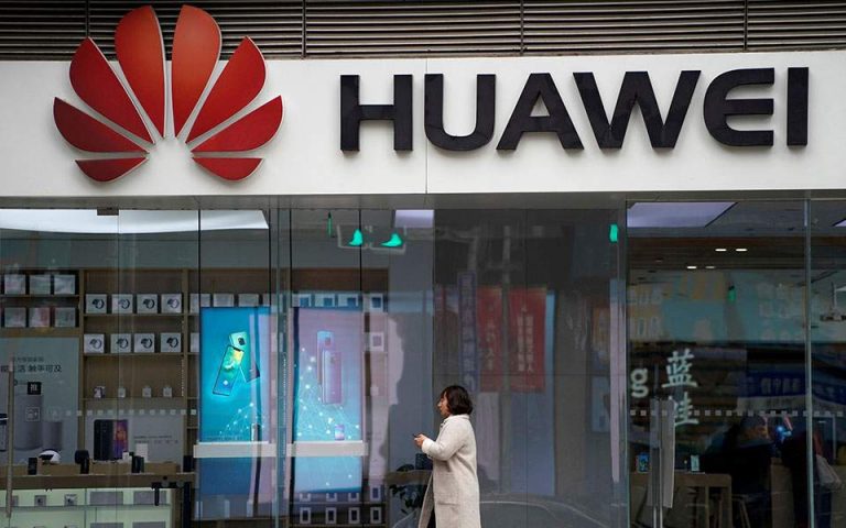 Πλήγμα για Vodafone και ΒΤ ο αποκλεισμός της Huawei​​​​​​ στη Βρετανία