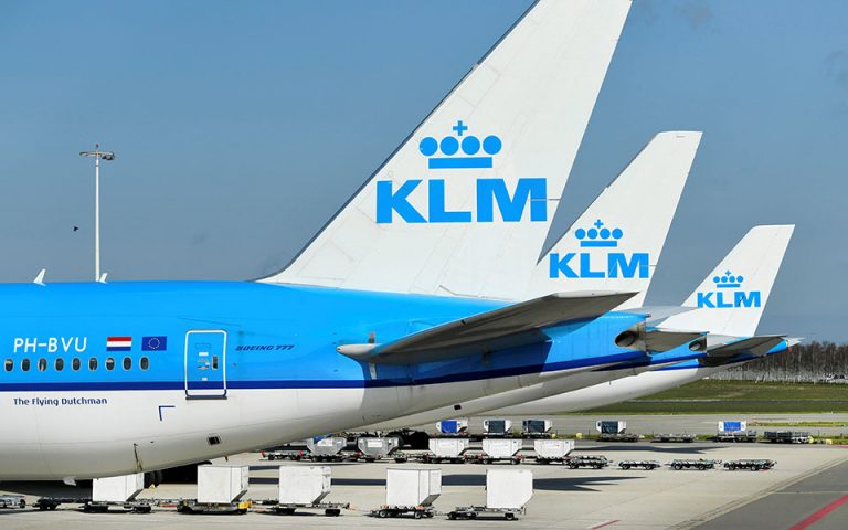 KLM: Σχεδιάζει 1.100 απολύσεις εξαιτίας του κορωνοϊού