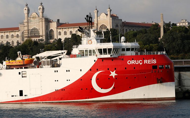Κινήσεις προς τα ανατολικά από το Oruc Reis, αμείωτη η τουρκική προπαγάνδα