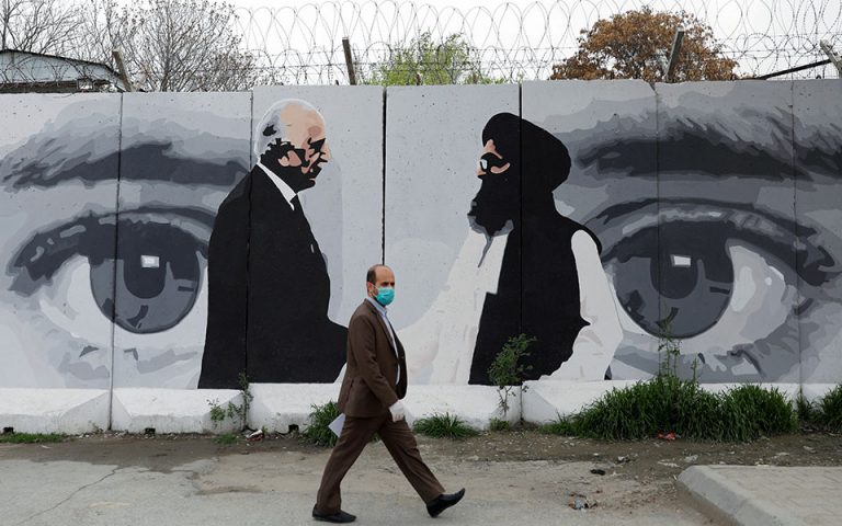Ερευνα: Σχεδόν το ένα τρίτο των Αφγανών μολύνθηκαν από τον κορωνοϊό