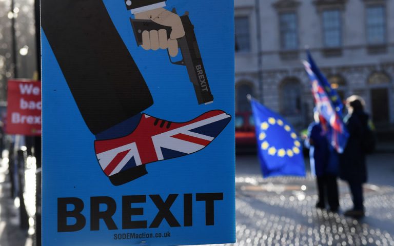 Politico: Η Βρετανία χρειάζεται μαθήματα από τον Θουκυδίδη για το Brexit