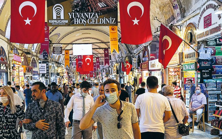 Σε αδιέξοδο η οικονομική πολιτική του Ερντογάν