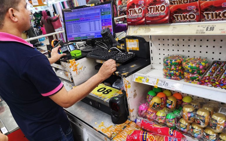 Αμερικανική πόλη απαγορεύει τα ζαχαρωτά μπροστά στα ταμεία των σουπερ μάρκετ