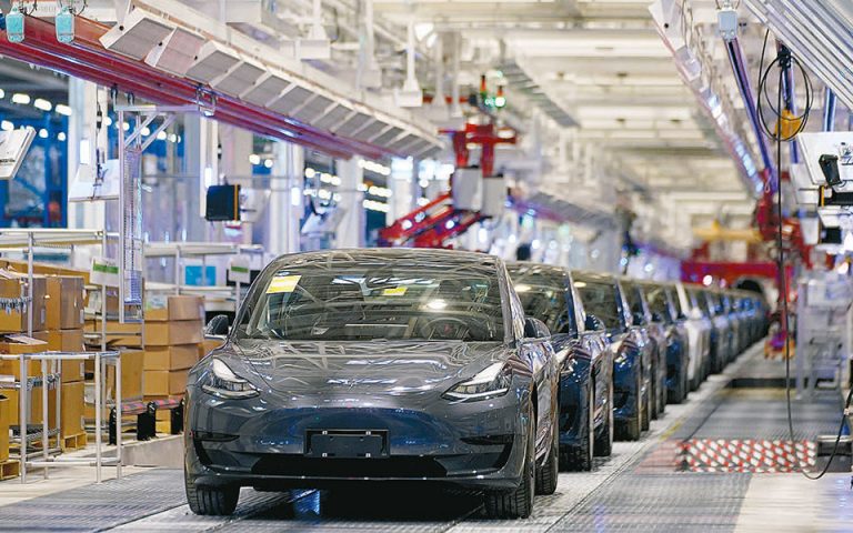 Tesla: Επαφές με καναδική εταιρεία για την παραγωγή νικελίου