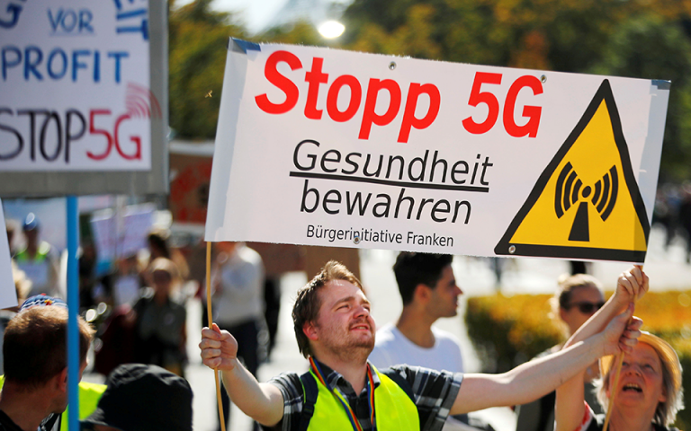 Η ΕΕ αναζητεί στρατηγική για να αντιμετωπίσει την παραπληροφόρηση για το 5G