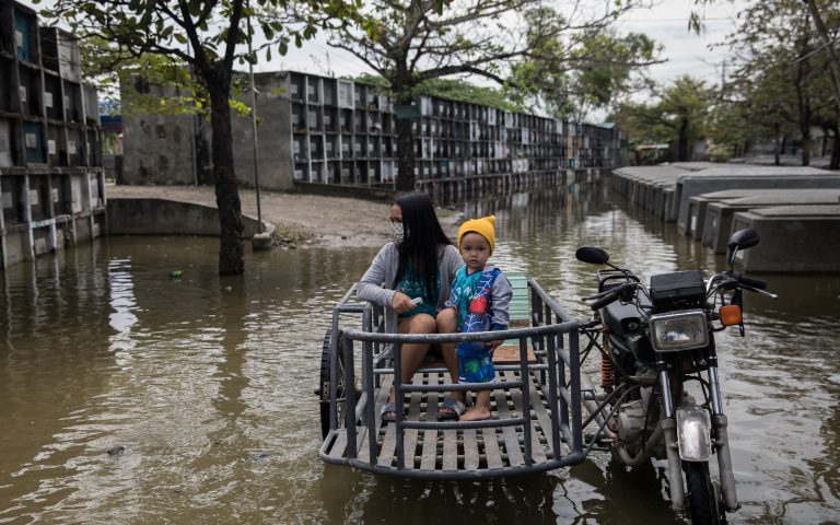 Φιλιππίνες: Στο έλεος του ισχυρότερου τυφώνα στον κόσμο