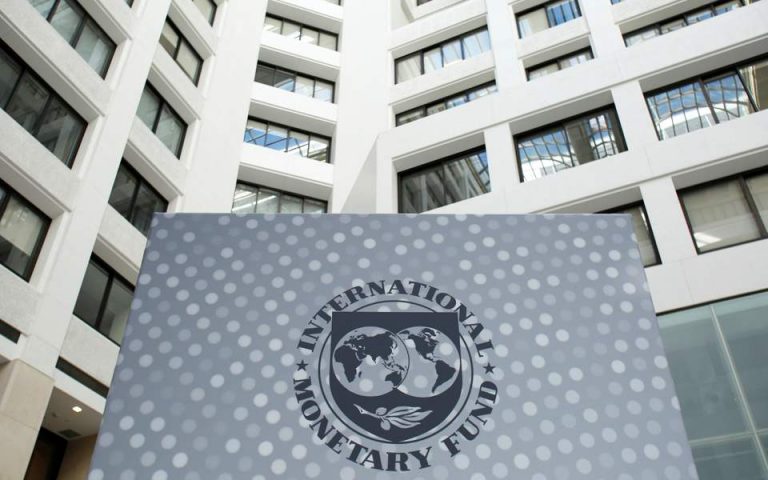 Μηδενικό έλλειμμα βλέπει το ΔΝΤ για το 2021
