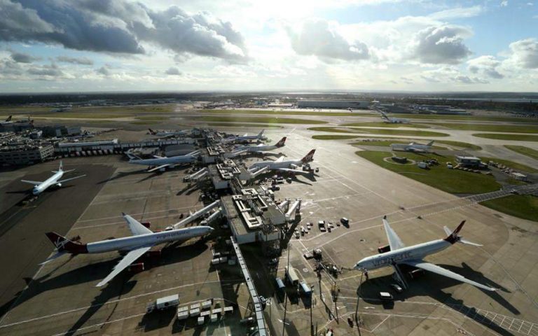 Χίθροου: Χάνει τον τίτλο του μεγαλύτερου αεροδρομίου της Ευρώπης