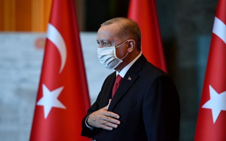 Τουρκία: Η νέα νομισματική κρίση φέρει σφραγίδα Ερντογάν