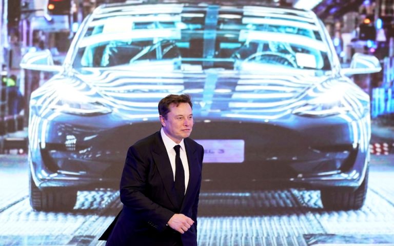 Tesla: Ένταξη- ορόσημο στον δείκτη S&P 500