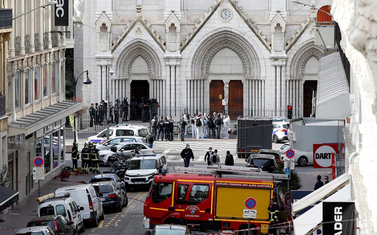 Τέσσερα ακόμη άτομα υπό κράτηση για την επίθεση στη Νίκαια