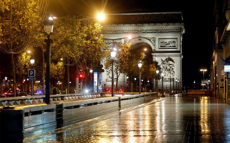 Προς νυχτερινή απαγόρευση της κυκλοφορίας στο Παρίσι
