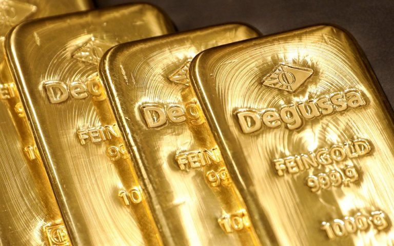 Γιατί η αξία του χρυσού πλησιάζει τα 2.000 δολάρια