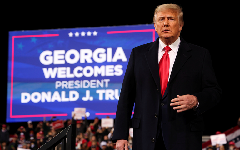 Επιμένει ο Τραμπ: «Θα κερδίσουμε αυτές τις εκλογές» – Πιέσεις στον κυβερνήτη της Τζόρτζια