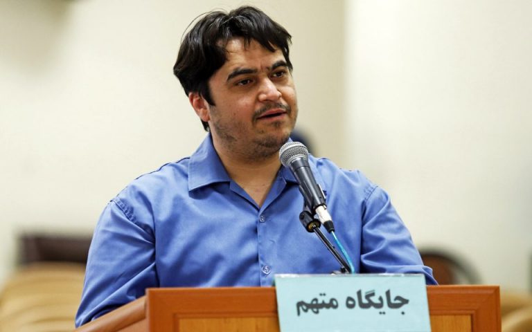 iran-ektelestike-o-dimosiografos-kai-aktivistis-roycholach-zam-561193675