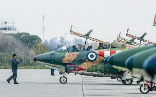 Στη συμφωνία με την κυβέρνηση του Ισραήλ προβλέπεται και η αντικατάσταση των T-2 Buckeye (φωτ.) της Πολεμικής Αεροπορίας, η οποία επιθυμεί το εκπαιδευτικό αεροσκάφος Μ-346 της ιταλικής Leonardo.