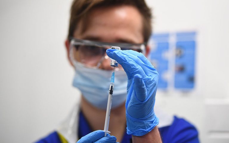 Έγκριση του εμβολίου της Pfizer στις 23 Δεκεμβρίου «δείχνει» η Γερμανία